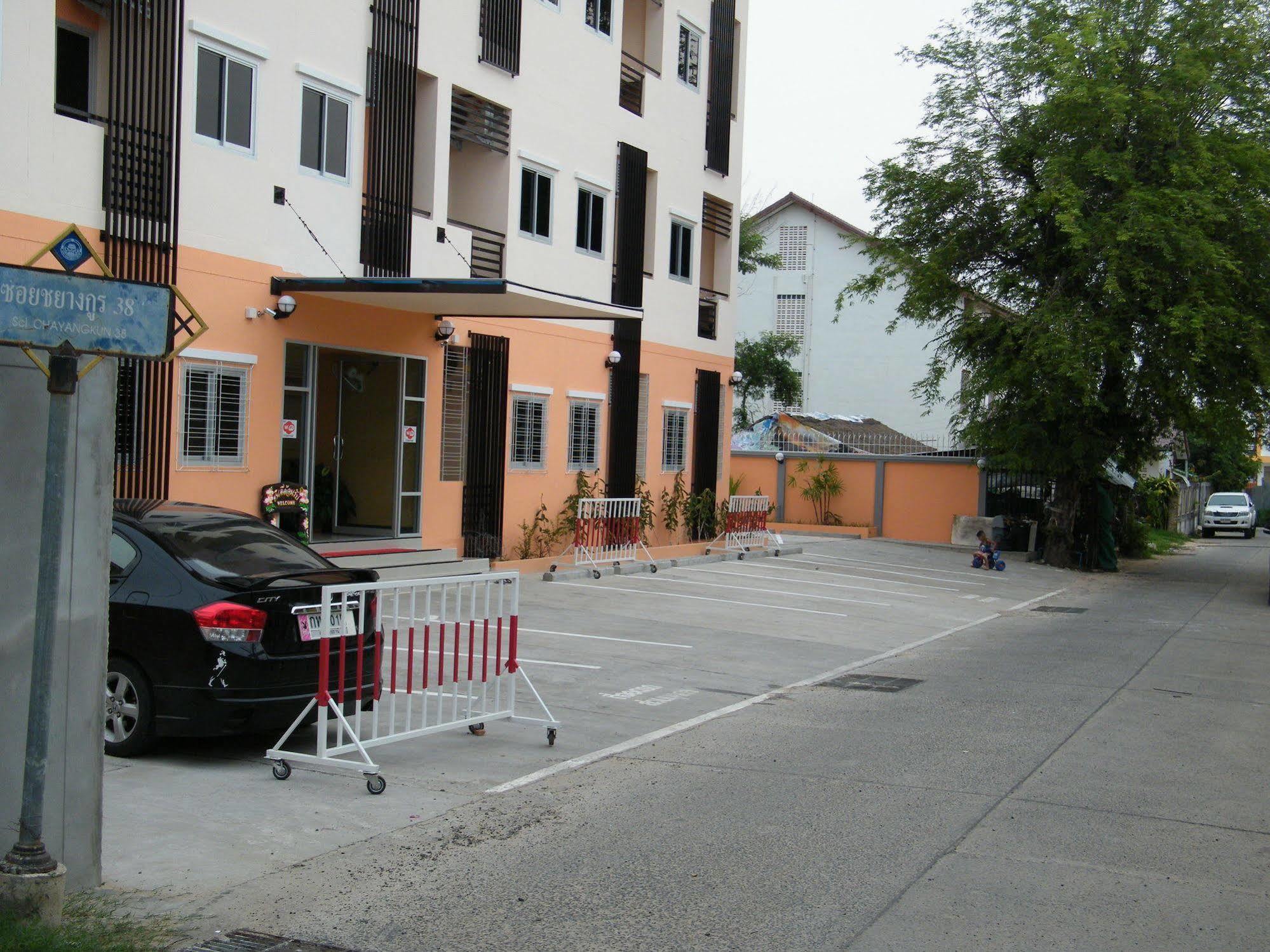 Fundee 1 Mansion Ξενοδοχείο Ubon Ratchathani Εξωτερικό φωτογραφία