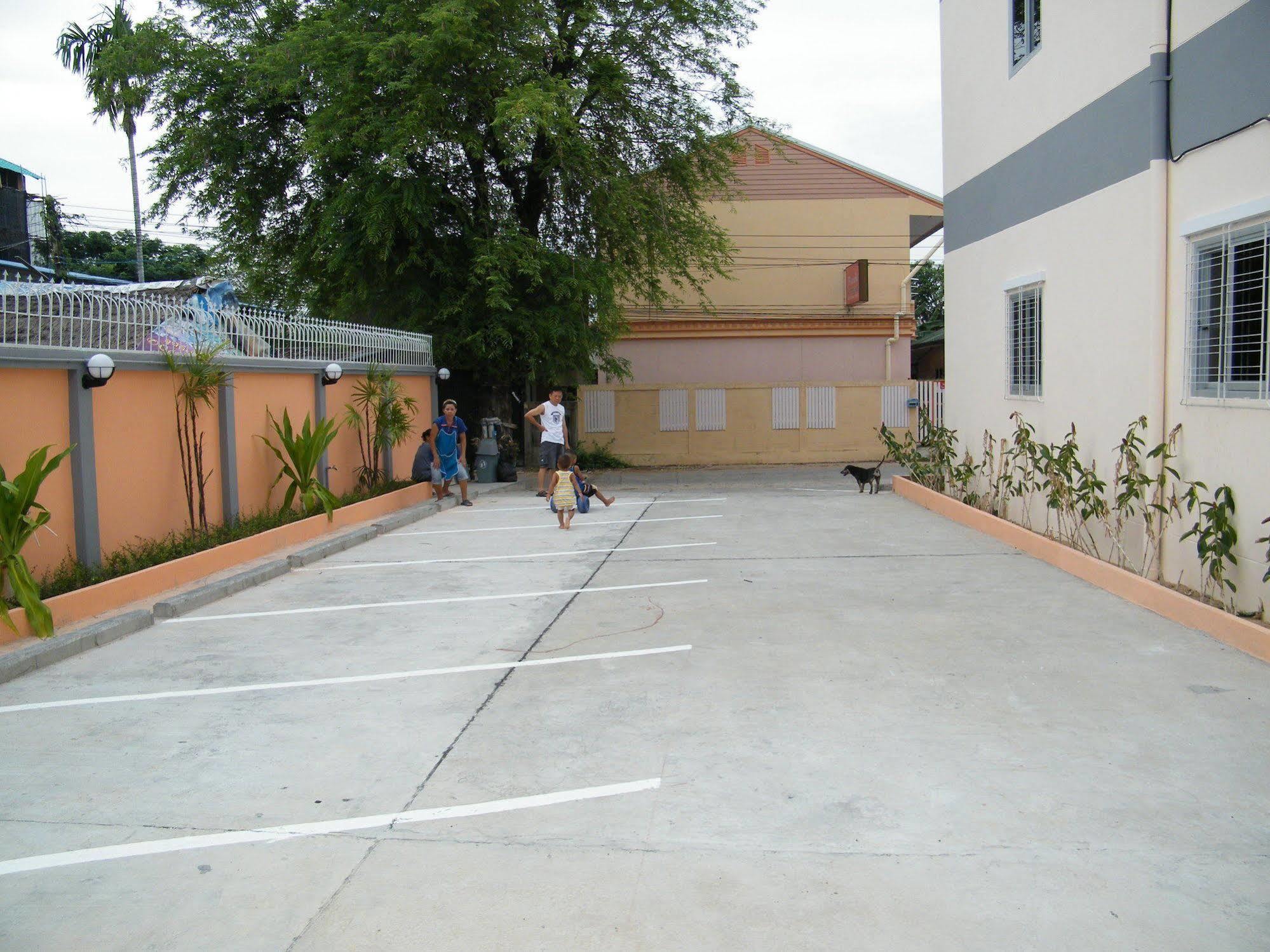 Fundee 1 Mansion Ξενοδοχείο Ubon Ratchathani Εξωτερικό φωτογραφία